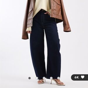 NWT ASOS DESIGN high waisted barrel leg jeans in rinse wash size 10